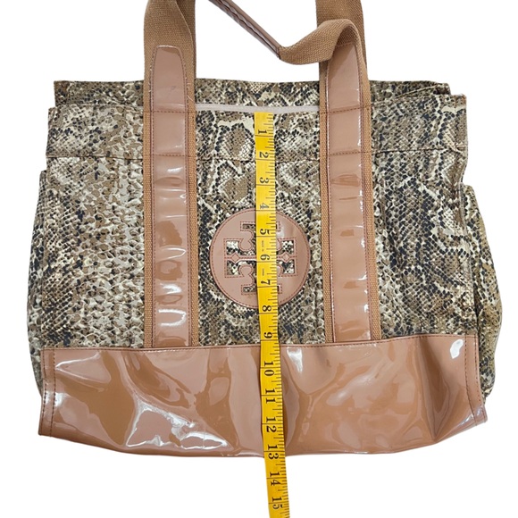 Tory Burch Elegant Snake print Tan Brown Patent Leather Canvas Shoulder Bag - Picture 13 of 14